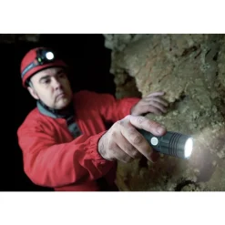 Ansmann ZAKLAMP OPLAADBAAR 3200LM 3x10W IP67 213m lichtbereik