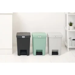 Brabantia StepUp pedaalemmer 25 liter Dark Grey