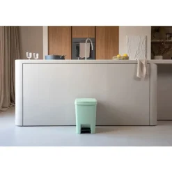 Brabantia StepUp pedaalemmer 25 liter Light Grey