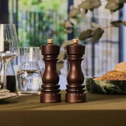 Cole & Mason London 18cm Giftset 18cm Chocolate