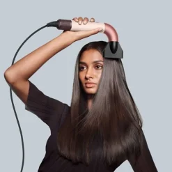 Dyson Supersonic r™ haardroger – Straight + Wavy (Ceramic Pink/Rose Gold)