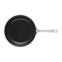 Le Creuset Essential Non-Stick Ceramic Braadpan 24cm Zwart