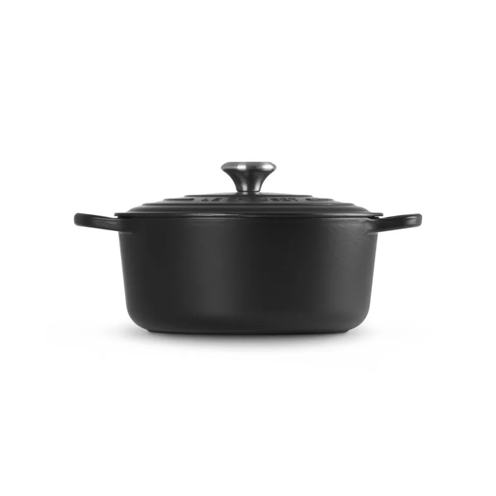 Le Creuset Stoofpan Rond met Zwart Interieur in Geëmailleerd Gietijzer 26cm 5,3L zwart