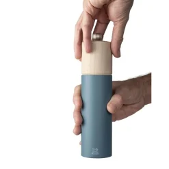 Peugeot Boreal Manuele pepermolen in hout, 21cm, Hemels Blauw