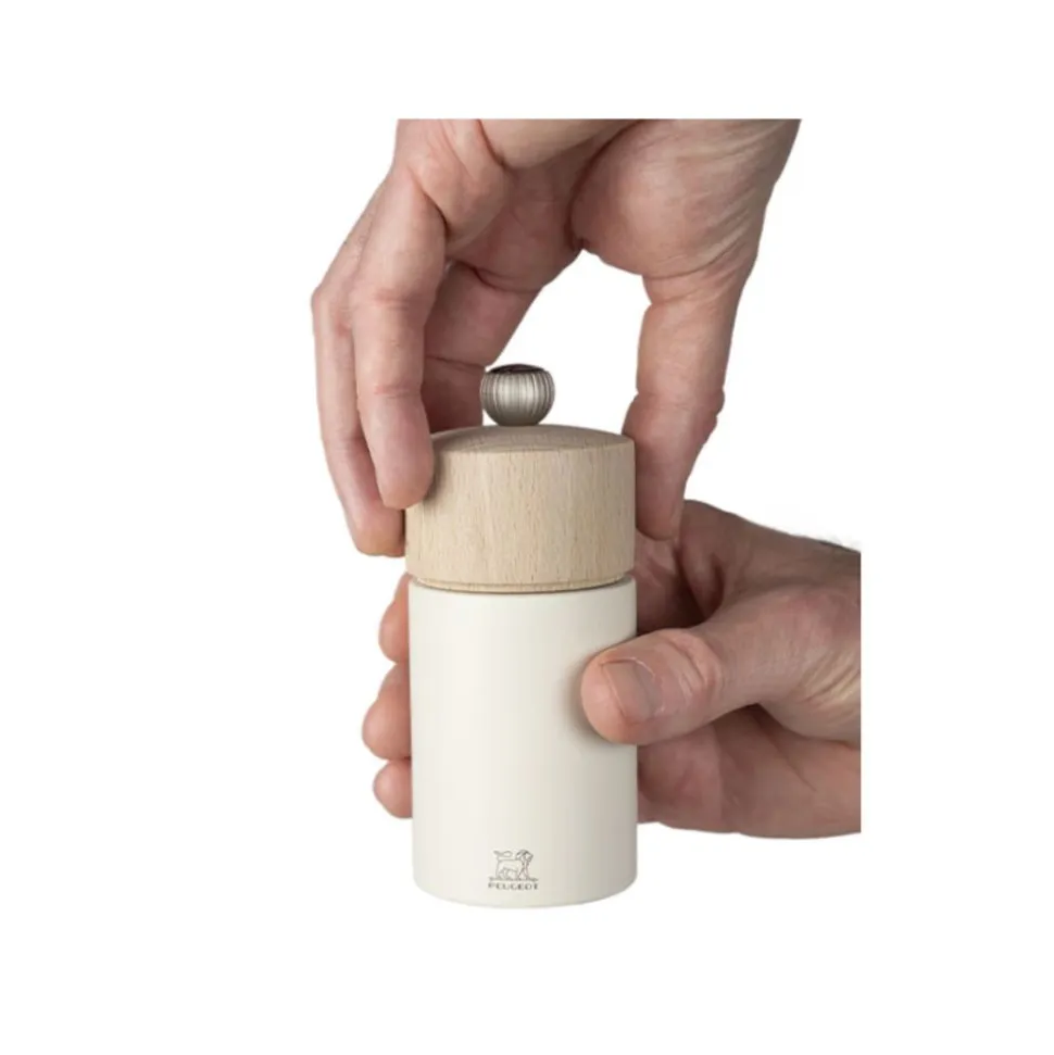 Peugeot Boreal Manuele zoutmolen van hout 12cm vederwit