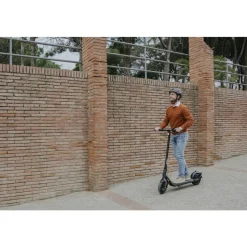 Segway-Ninebot Kickscooter F2 Plus E Powered by Segway - E-step - Actieradius: 55km - Snelheid: 25km/h