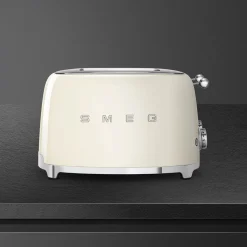 Smeg Broodrooster 4 sleuven 4 sneden Crème