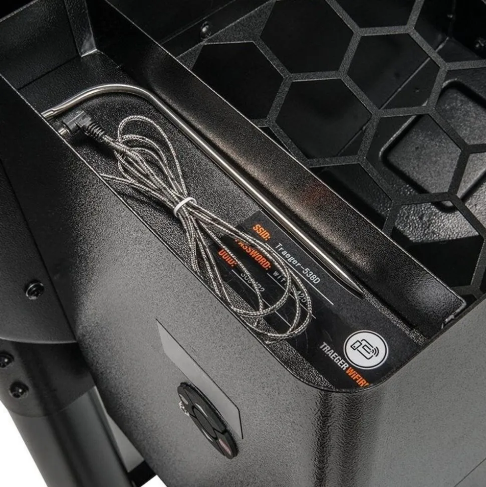 Traeger ironwood 885