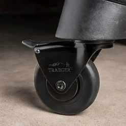 Traeger ironwood 885