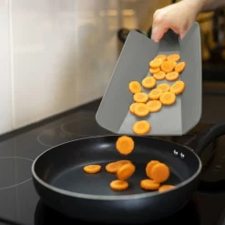 Westmark Flexi snijplank met handvat uit kunststof grijs