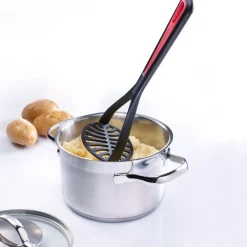 Westmark Gallant pureestamper uit kunststof zwart en rood 27.5x8.5x8.5cm